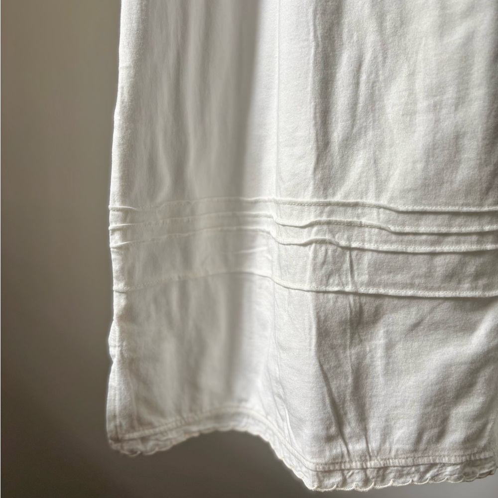 White Sleeveless Summer Dress with Subtle Lace Detail - Picture 5 of 5
